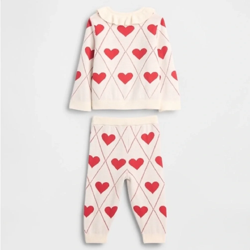 Baby Gap Knit Set 3-6 Months NWT White Red Hearts Ruffles Sweater Pants